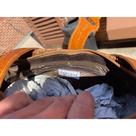 NWT Helen Kaminski Brown Leather Straps Tan Woven Handbag Zipper Top - Picture 3 of 3